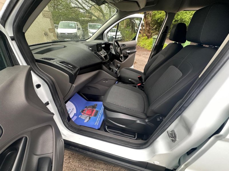 FORD TRANSIT CONNECT