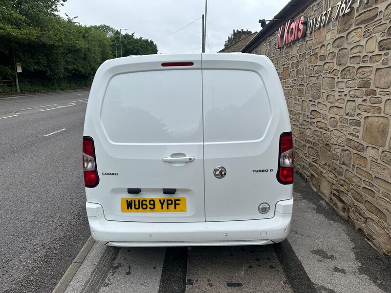 VAUXHALL COMBO
