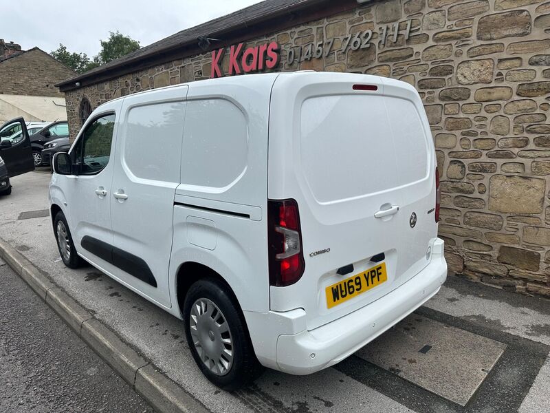 VAUXHALL COMBO