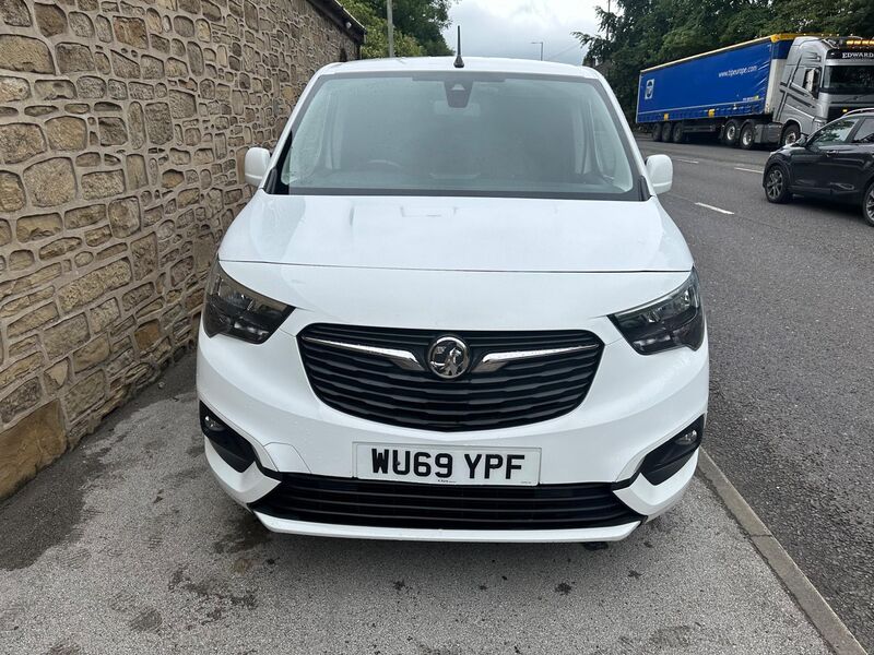 VAUXHALL COMBO