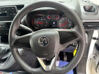 VAUXHALL COMBO