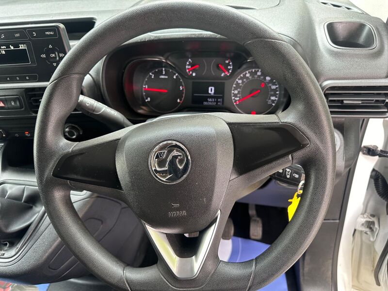 VAUXHALL COMBO