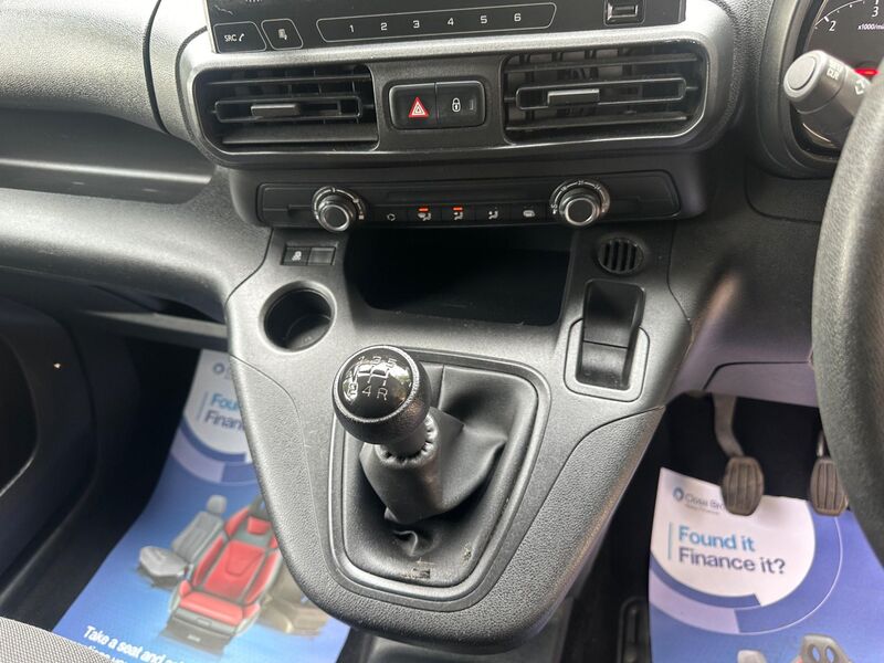 VAUXHALL COMBO