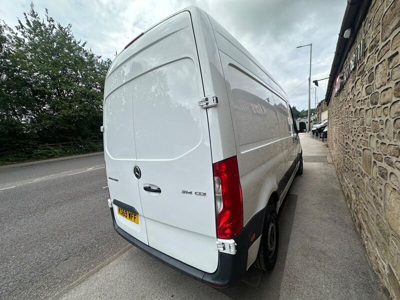 MERCEDES-BENZ SPRINTER