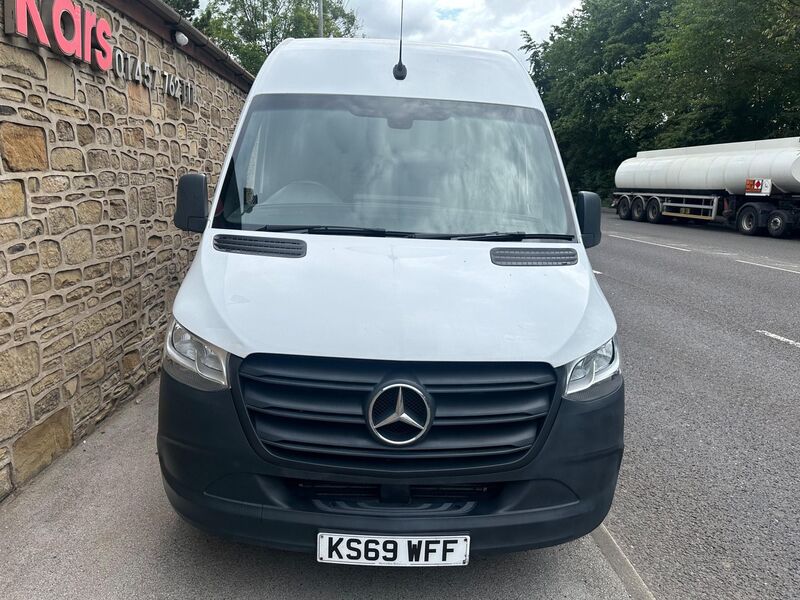 MERCEDES-BENZ SPRINTER