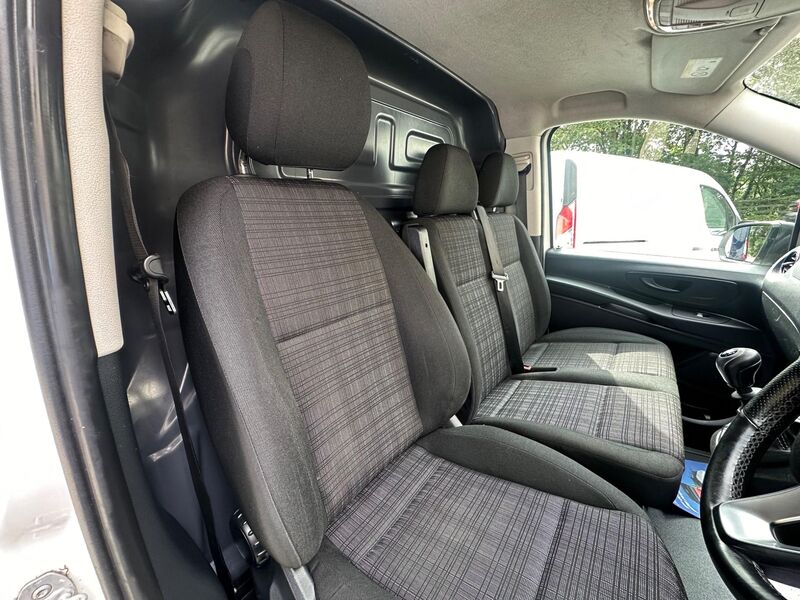 MERCEDES-BENZ VITO