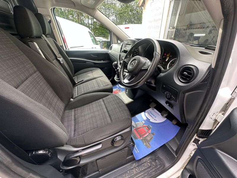 MERCEDES-BENZ VITO