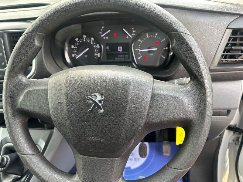 PEUGEOT EXPERT