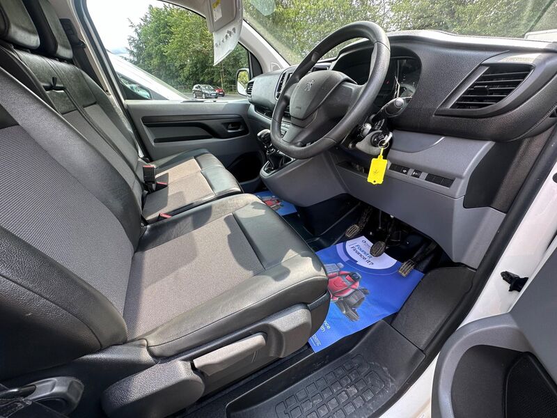PEUGEOT EXPERT