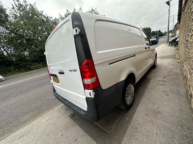 MERCEDES-BENZ VITO