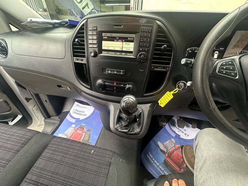 MERCEDES-BENZ VITO