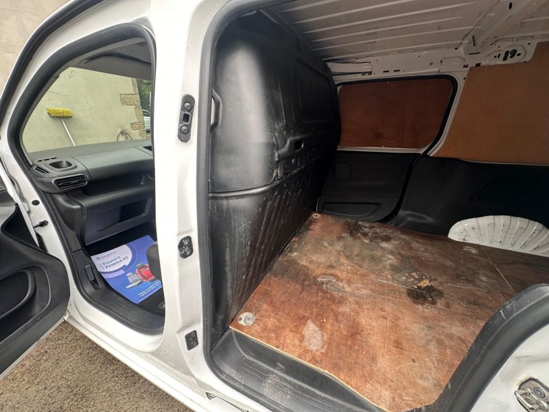 VAUXHALL COMBO