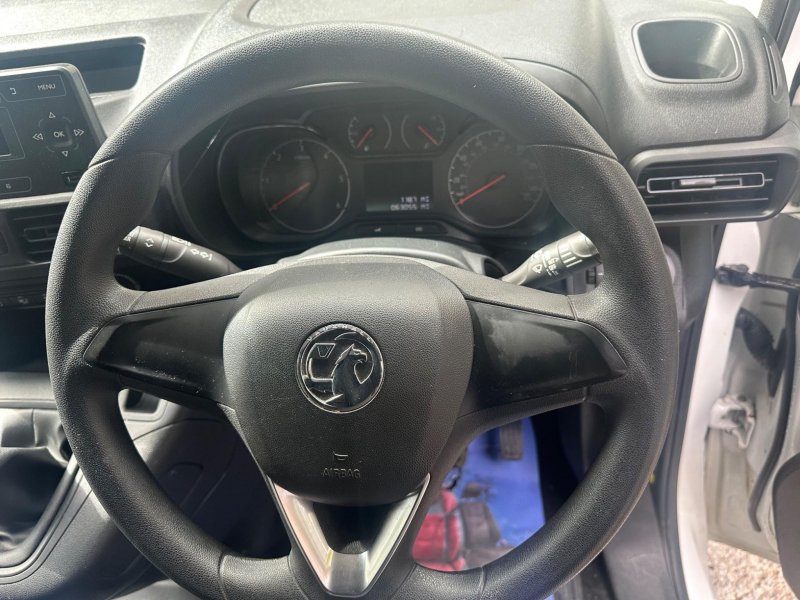 VAUXHALL COMBO