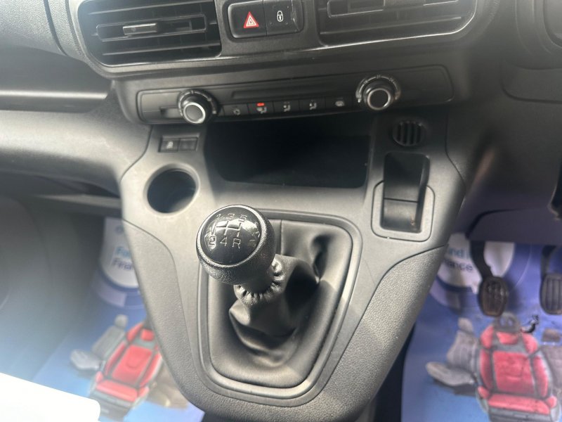 VAUXHALL COMBO