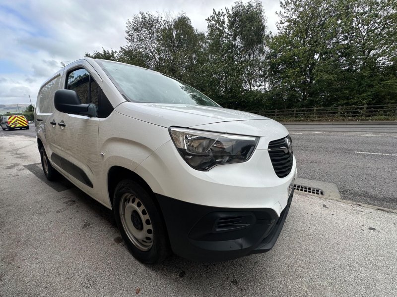 VAUXHALL COMBO
