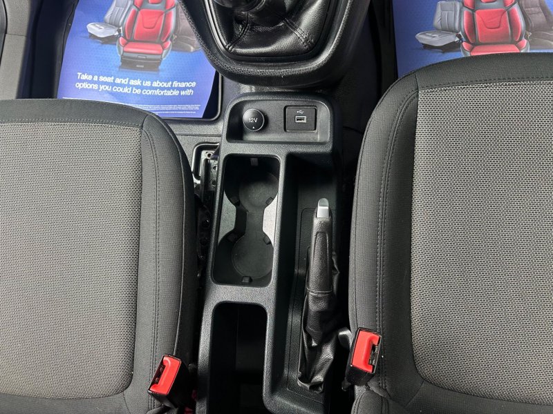 FORD TRANSIT CONNECT