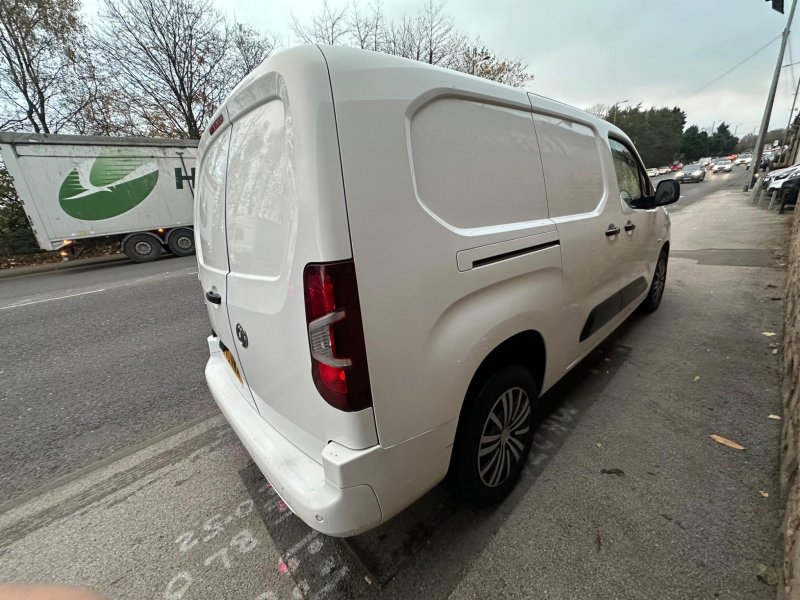 VAUXHALL COMBO