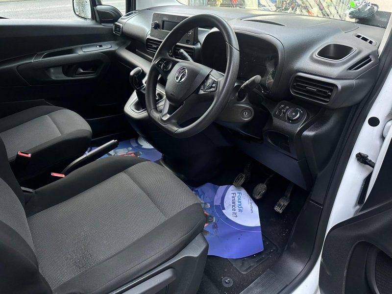 VAUXHALL COMBO