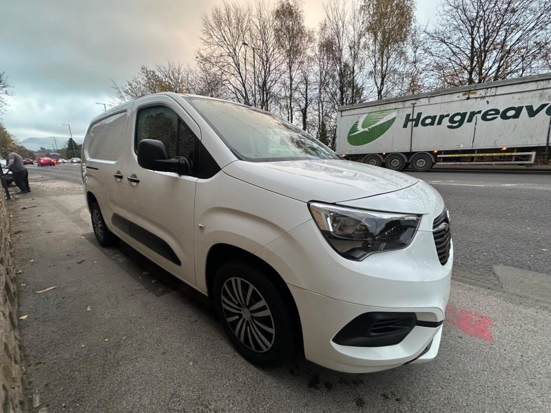 VAUXHALL COMBO