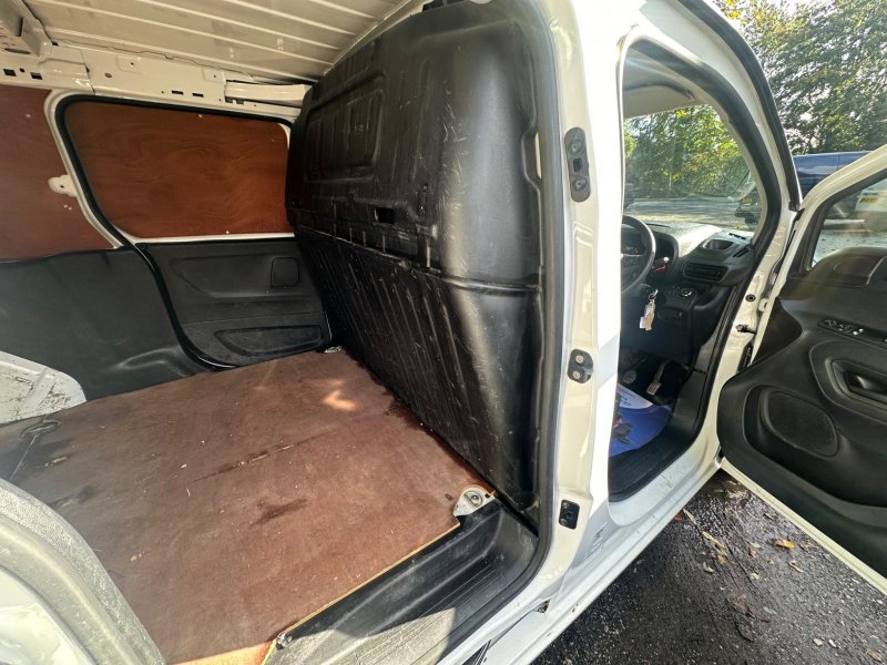 VAUXHALL COMBO