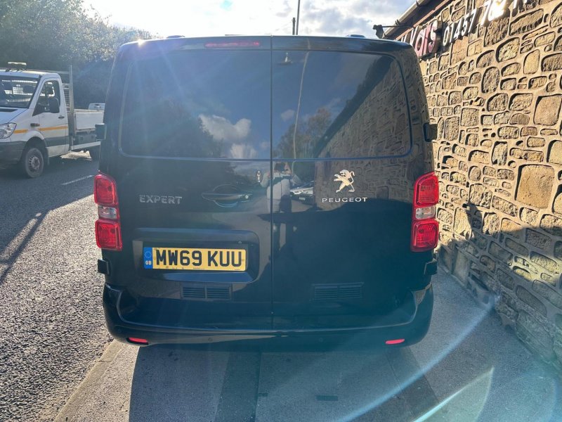 PEUGEOT EXPERT