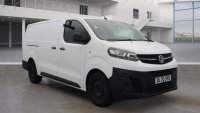 VAUXHALL VIVARO