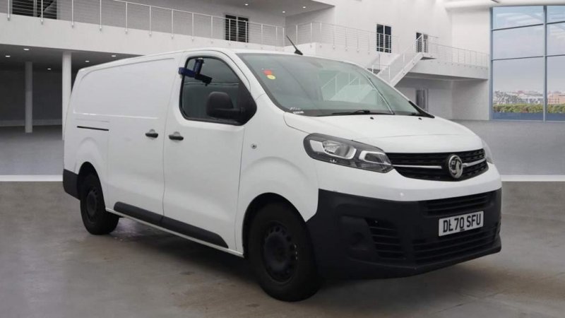 VAUXHALL VIVARO