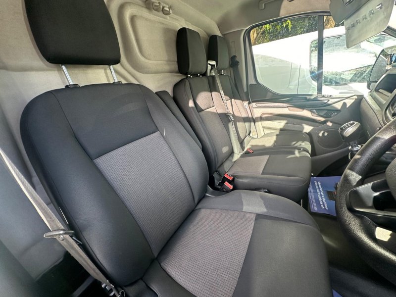 FORD TRANSIT CUSTOM