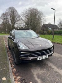 PORSCHE CAYENNE