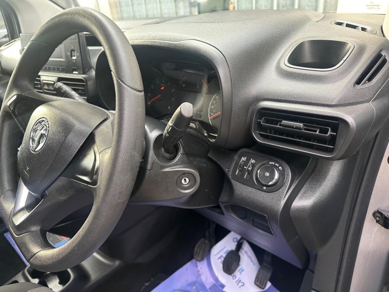 VAUXHALL COMBO