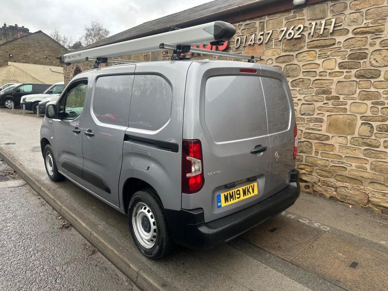 VAUXHALL COMBO