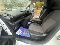 VAUXHALL COMBO