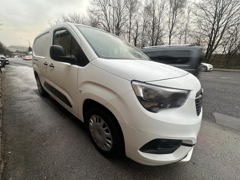 VAUXHALL COMBO