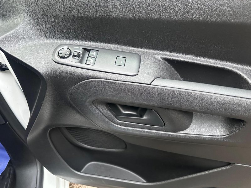 VAUXHALL COMBO