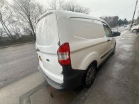 FORD TRANSIT COURIER