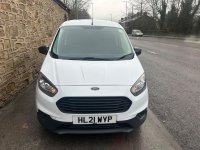 FORD TRANSIT COURIER