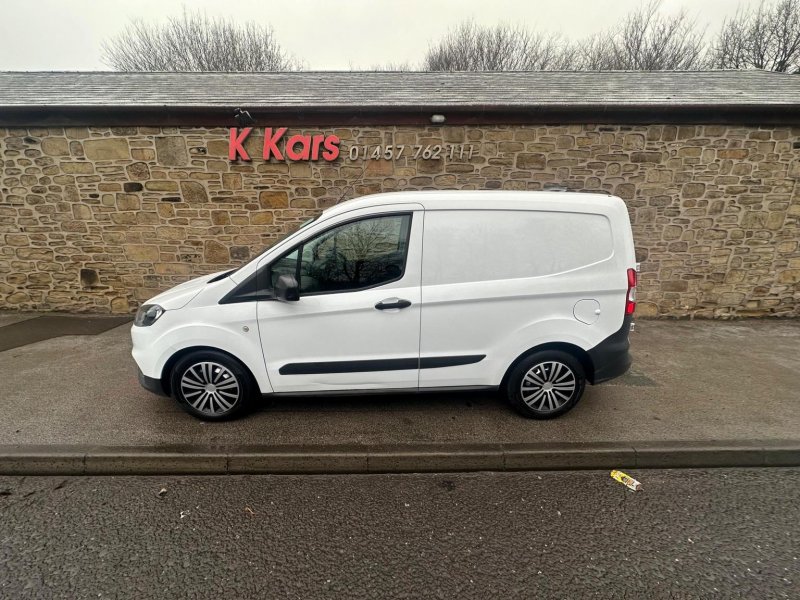 FORD TRANSIT COURIER