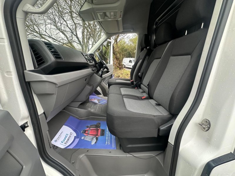 VOLKSWAGEN CRAFTER