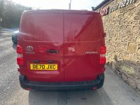 TOYOTA PROACE