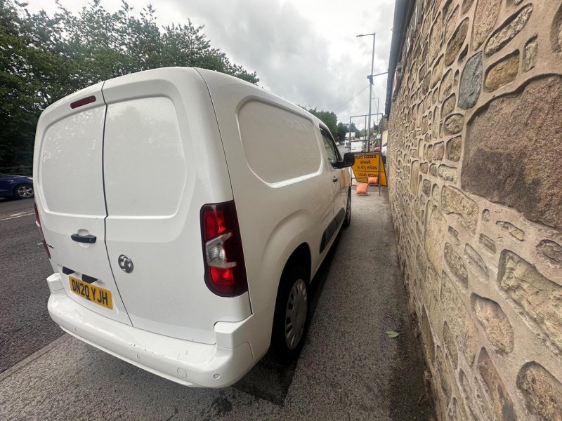 VAUXHALL COMBO