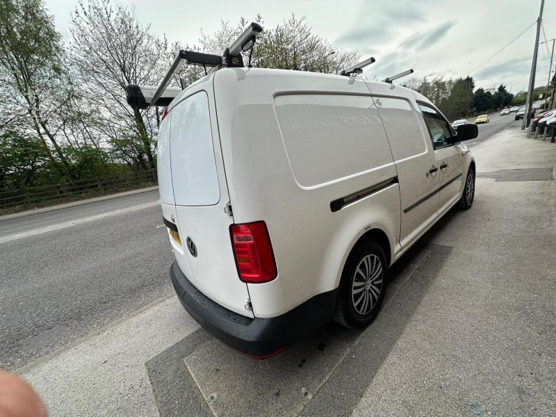 VOLKSWAGEN CADDY MAXI