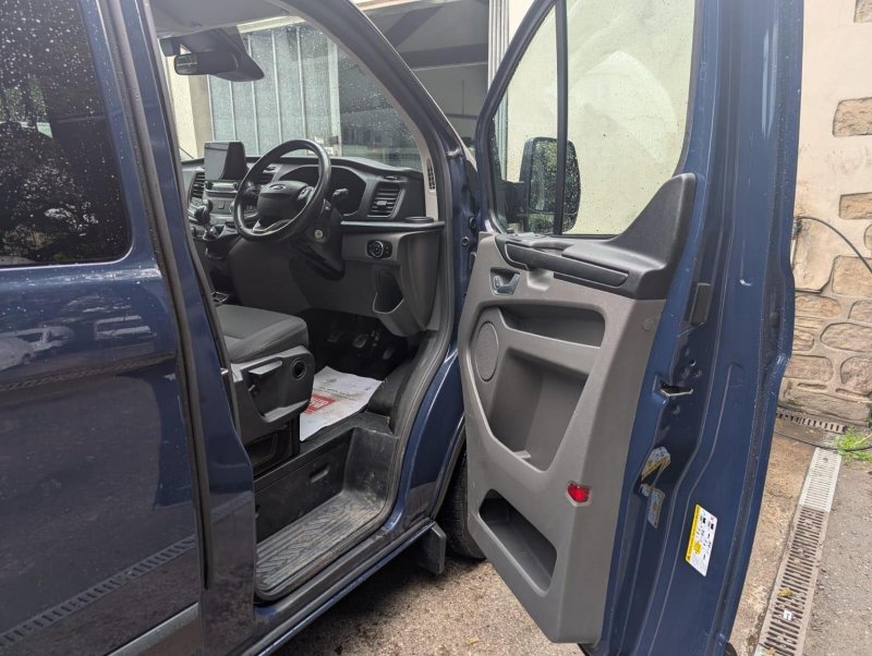 FORD TRANSIT CUSTOM