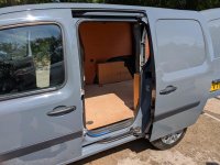 NISSAN NV250
