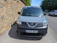 NISSAN NV250