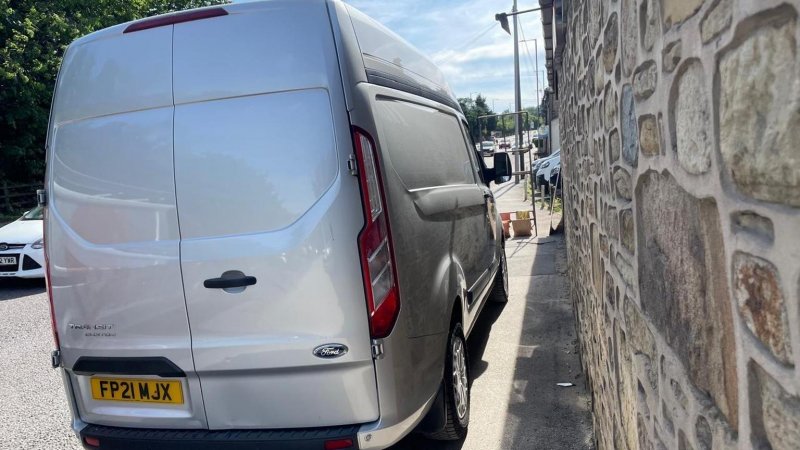 FORD TRANSIT CUSTOM