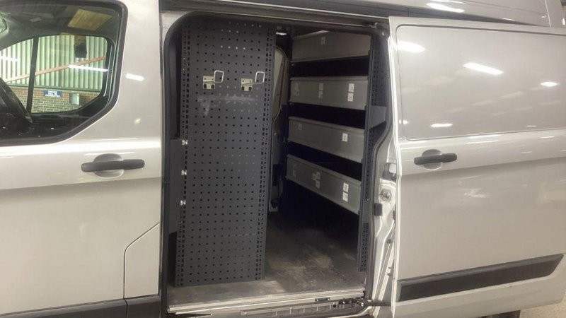 FORD TRANSIT CUSTOM