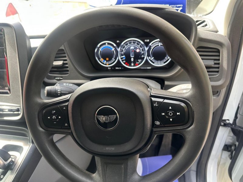 LEVC VN5
