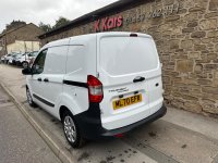 FORD TRANSIT COURIER