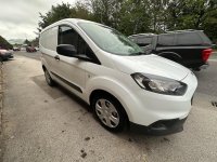 FORD TRANSIT COURIER