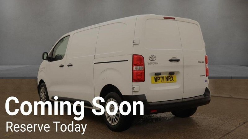 TOYOTA PROACE